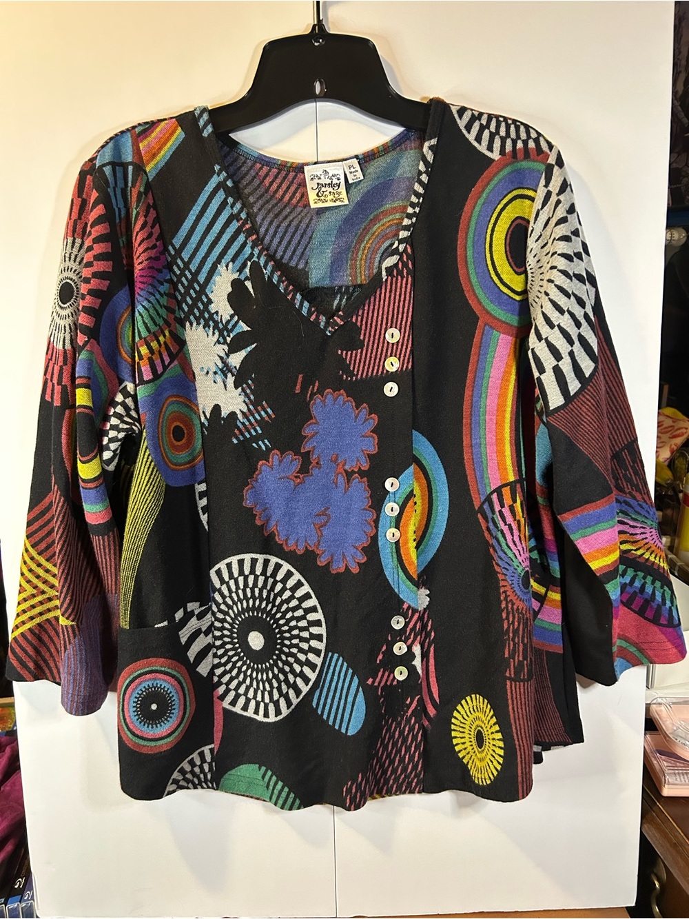 Parsley & Sage Top with Multicolor Geometric Print Size Petite Large